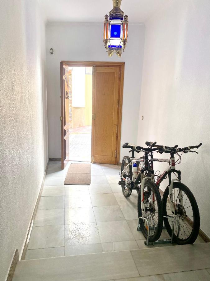 Casa Cruz De Marbella Luque Villa Екстериор снимка